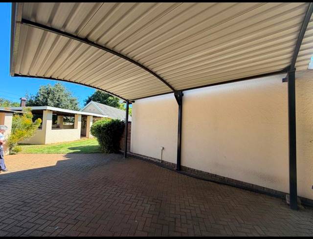 4 BEDROOM HOUSE FOR SALE IN DENNESIG